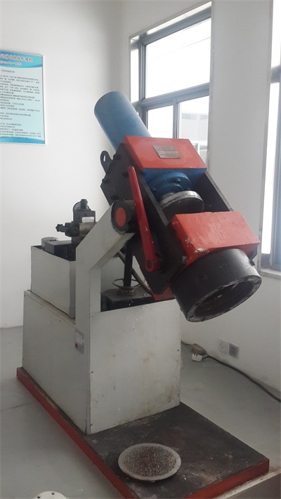 Waben -Keramik -Extruder