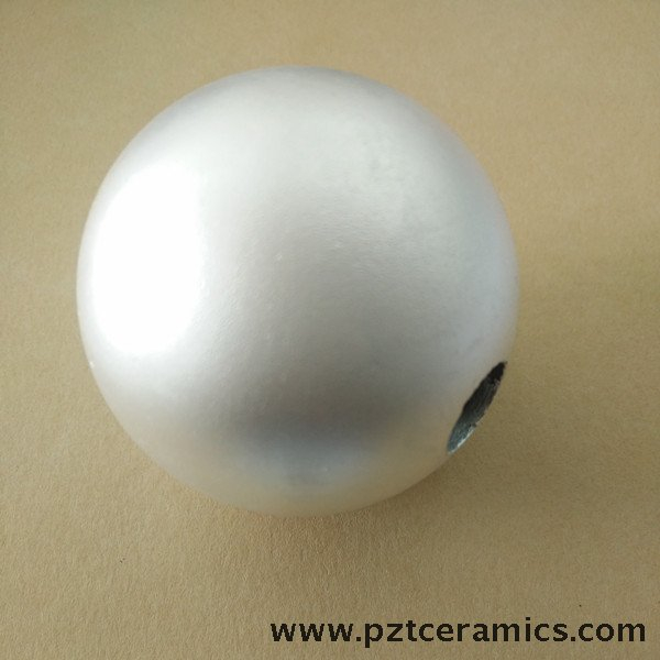 Piezoelektrische Keramikkugel und Hemi-Sphere-Element