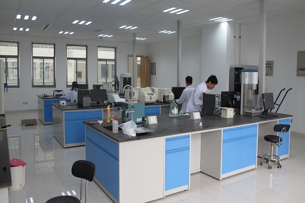 des chemischen Analyseraums