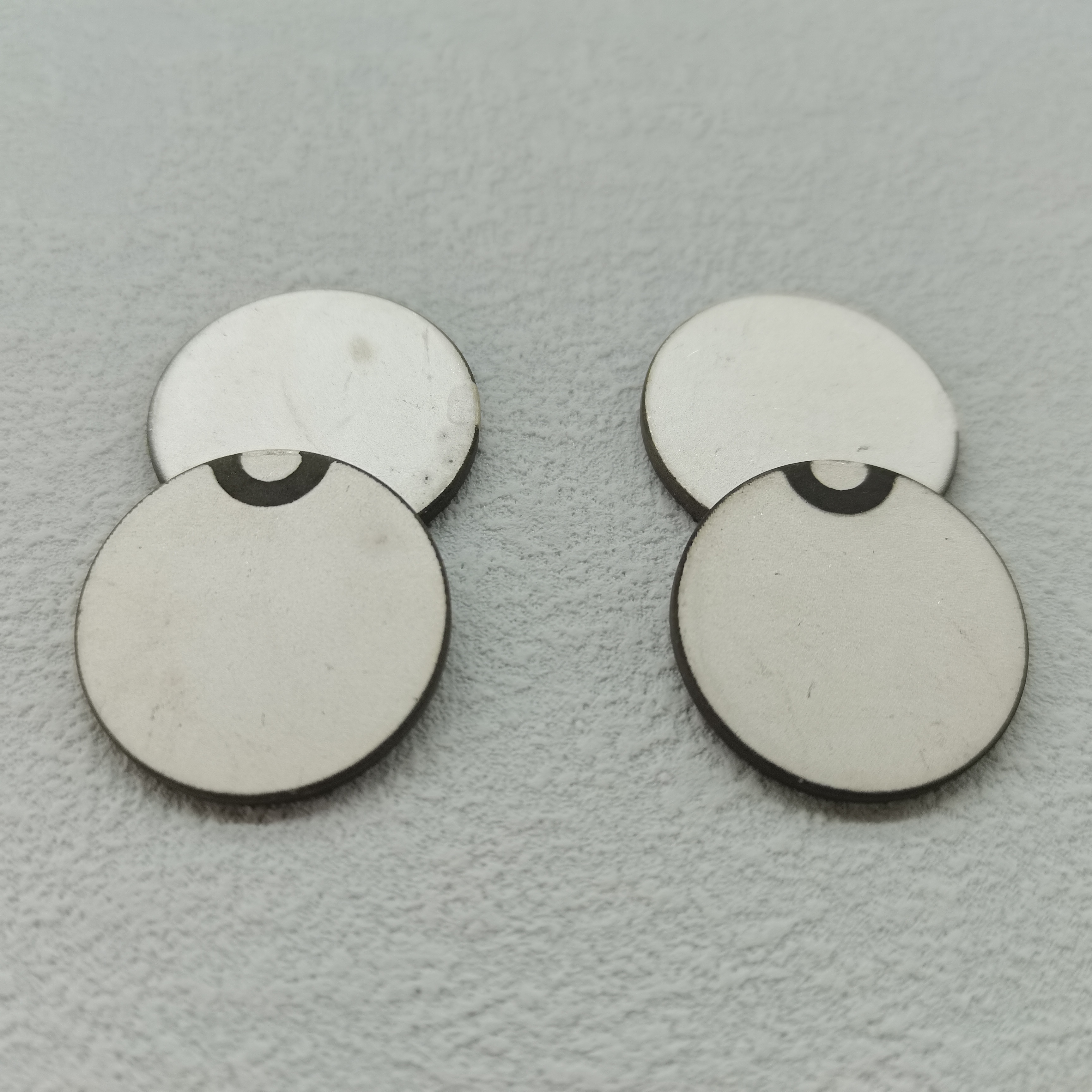 Piezo -Keramik -Scheibe PZT Disc Piezoelektrische Platten Chinesischer Hersteller