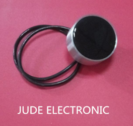  Piezoelektrischer Wandler aus Kompositmaterial